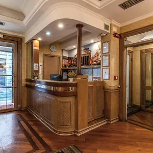 Otel Pomezia