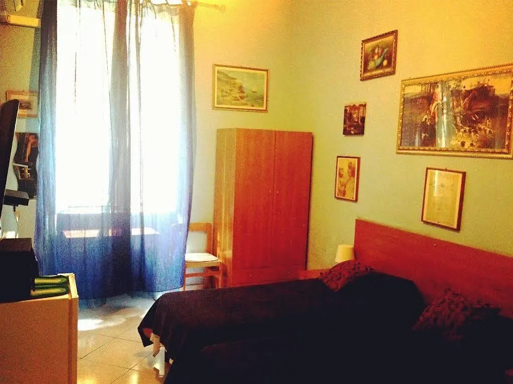 B&B Cappellini Roma İtalya